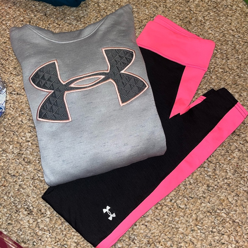 Under Armour Grey/Pink Hoodie Sweatshirt and Pink/Black Leggings! Both in size S